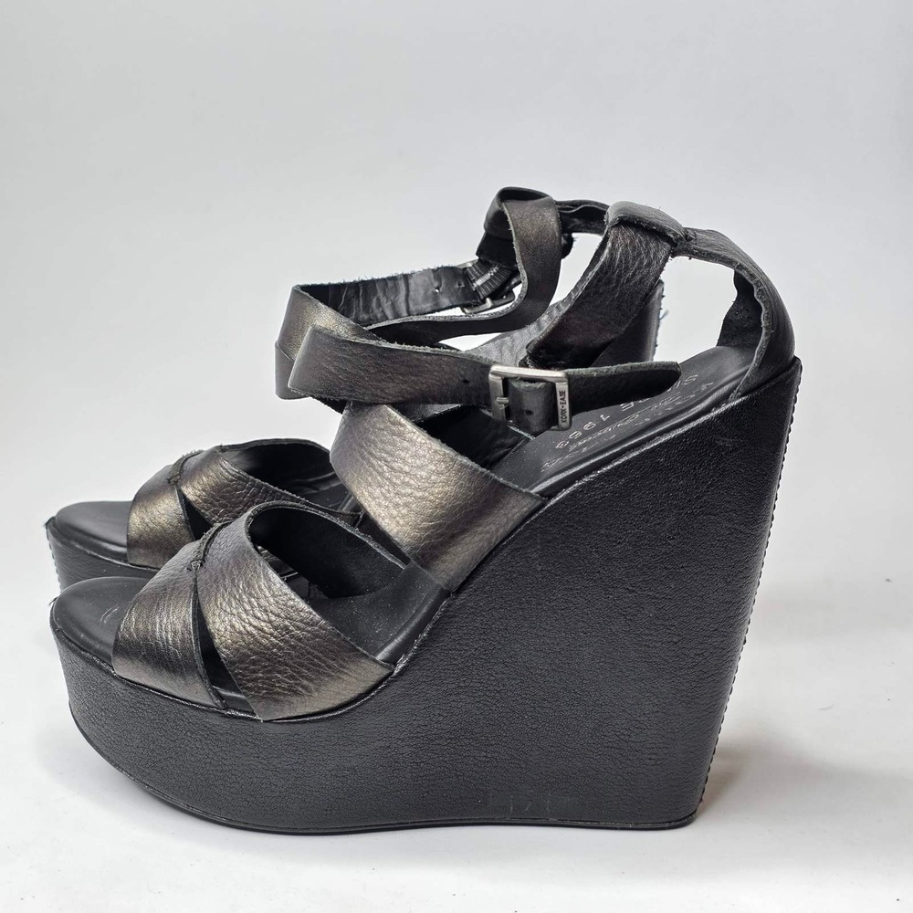 Kork-Ease Gracen Sandals Women's 6 Metallic Black Leather Buckle Platform Wedge - Picture 2 of 16